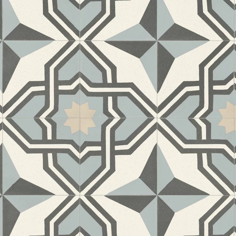 LUCIA 74  ScaleMaxWidthWzEwMDBd