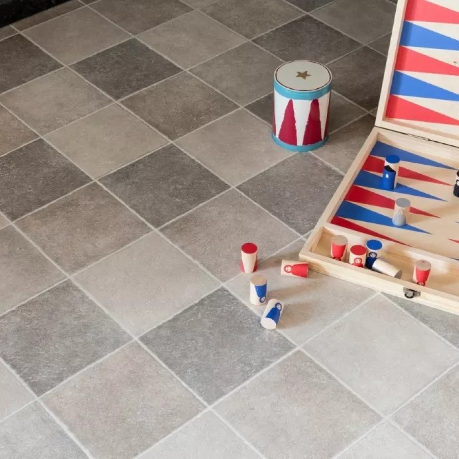 Pompei D 592 detail 3 ScaleMaxWidthWzEwMDBd